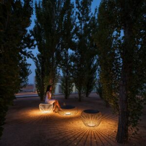 vibia-lampa-zewnetrzna-meridiano-2.jpg VIBIA lampa zewnętrzna MERIDIANO